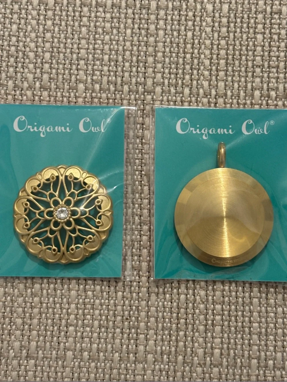 NEW Origami Owl Gold Filigree Floral Sentiments Locket Pendant w/ Crystal